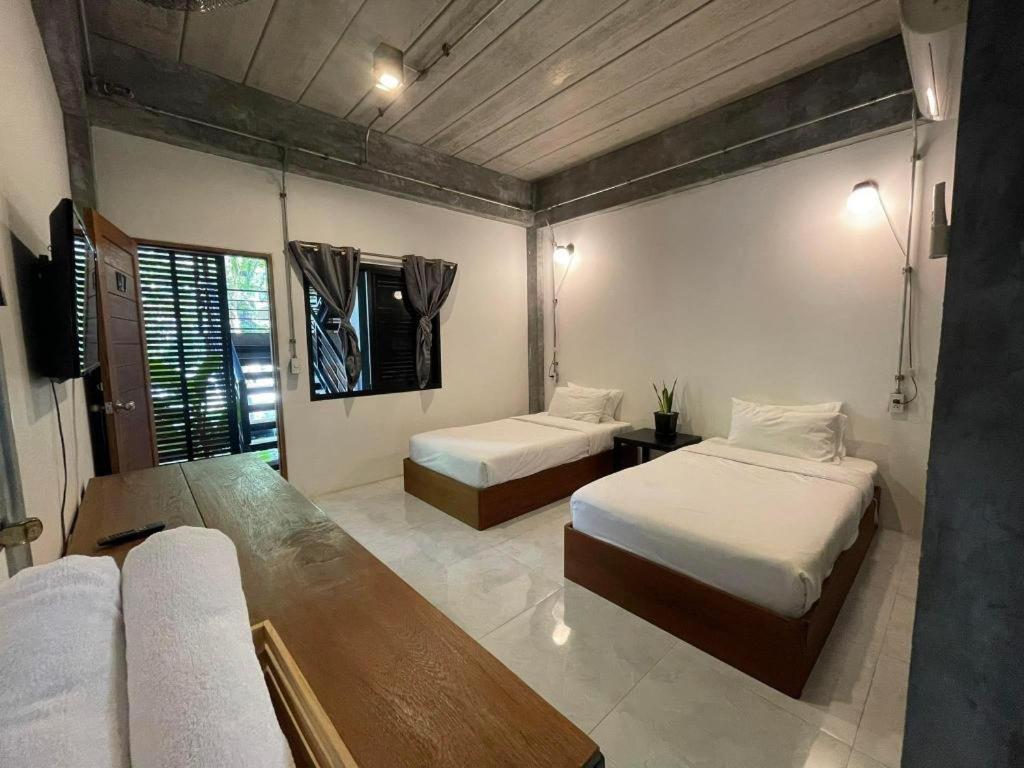 Palmhouse Hotel Mae Hong Son Exterior photo