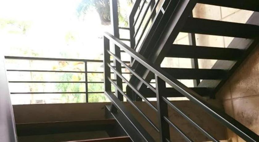 Palmhouse Hotel Mae Hong Son Exterior photo