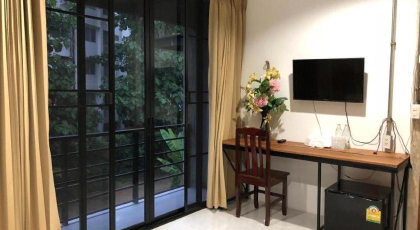 Palmhouse Hotel Mae Hong Son Exterior photo